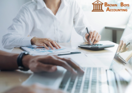 How does Brownboys Accounting ensure accurate payroll processing and compliance?